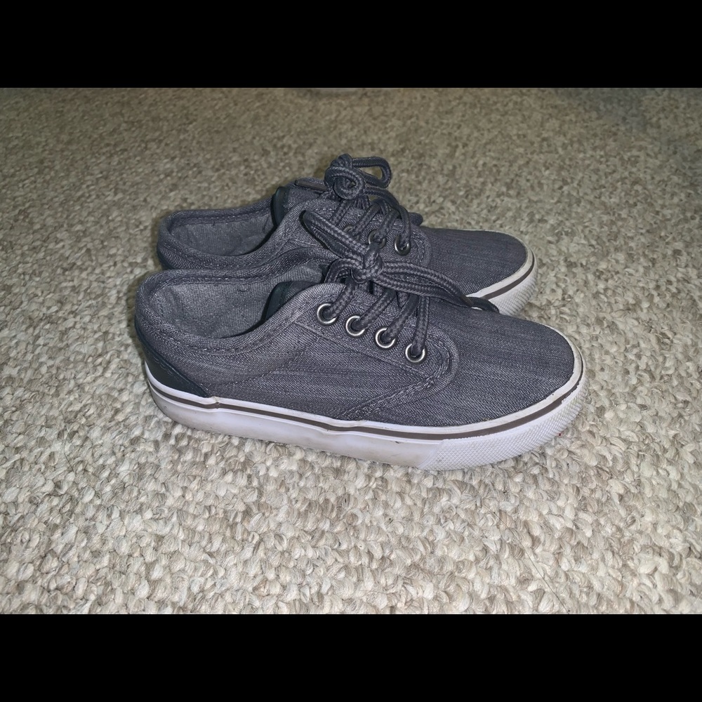 Grey denim shoes
